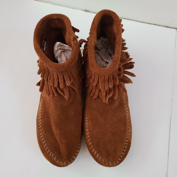 Minnetonka double fringe side zip boots Sz 4 - Picture 3 of 8